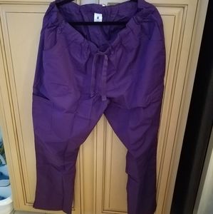 Strictly Scrubs Women's 6-Pocket Cargo Scrubs Pants, Eggplant, Size XL